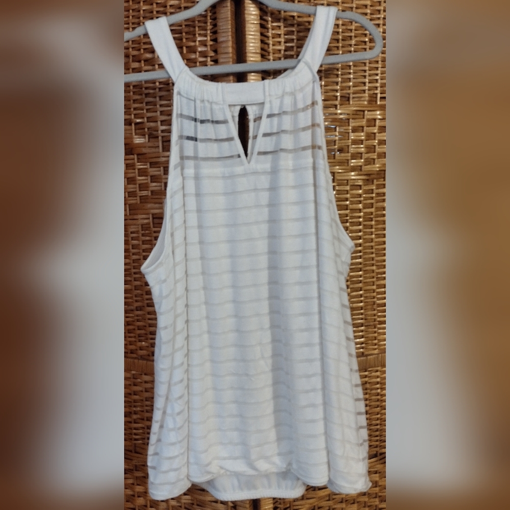 INC white top size 3X